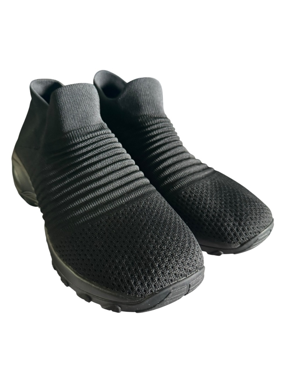 STQ Slip On Walking Shoes Women’s Size 9.5 Black Knit Comfort Sneakers